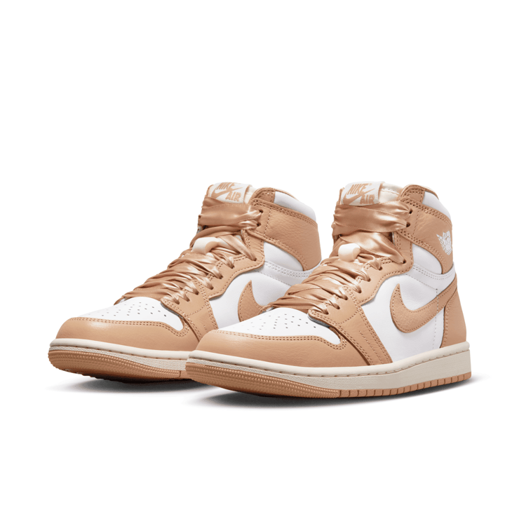 Air Jordan 1 High Praline (W) Angle 3