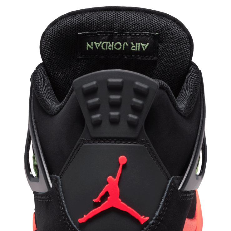Air Jordan 4 Retro Black Infrared 23 (GS) Angle 8