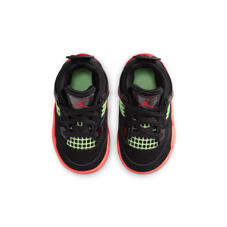 Air Jordan 4 Retro Black Infrared 23 (TD) Angle 3