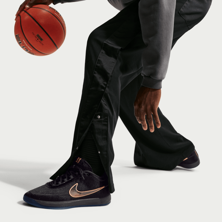 Nike Book 2 Haven & Hector Angle 10