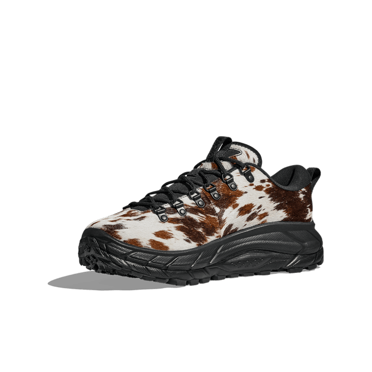 Hoka Tor Summit+ Cowprint Black Angle 1