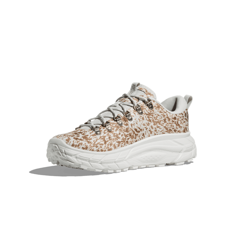Hoka Tor Summit+ Cowprint White Angle 1