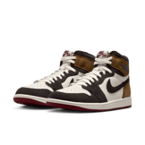 Air Jordan 1 Retro High OG Love The Game Angle 4