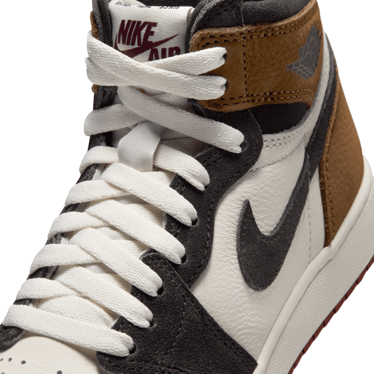 Air Jordan 1 Retro High OG Love The Game (GS) Angle 6