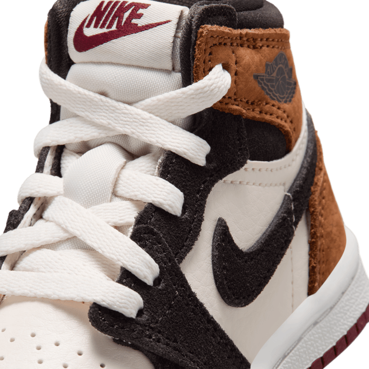 Air Jordan 1 Retro High OG Love The Game (TD) Angle 6