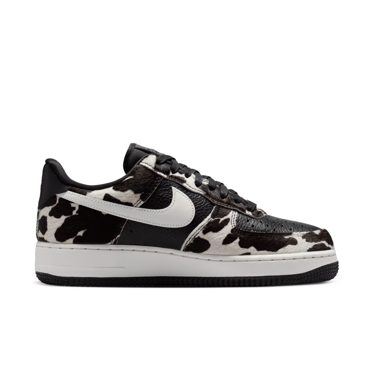 Nike Air Force 1 Low Cow Print Black (W) Angle 2
