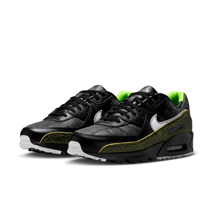 Nike Air Max 90 Tiempo Angle 4