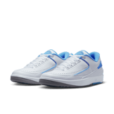 Air Jordan 2 Retro Low University Blue Angle 2
