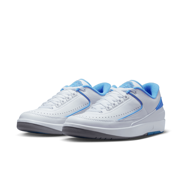 Air Jordan 2 Retro Low University Blue Angle 2