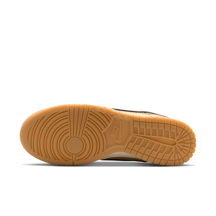 Nike Dunk Low Retro SE Filbert Twine Black Angle 1