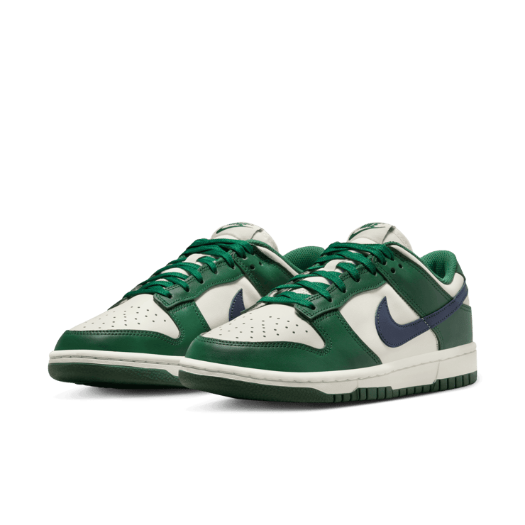 Nike Dunk Low Gorge Green Midnight Navy Angle 2