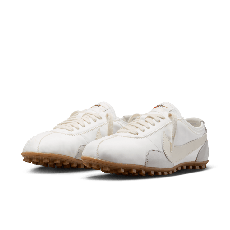 Nike Moon Shoe OG Summit White (W) Angle 4