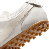 Nike Moon Shoe OG Summit White (W) Angle 7