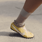 Nike Moon Shoe OG Soft Yellow (W) Angle 9