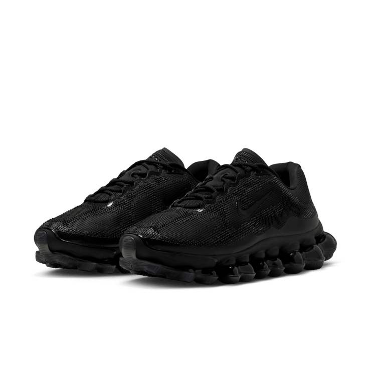 Nike Air Liquid Max Triple Black Angle 4