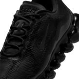 Nike Air Liquid Max Triple Black Angle 6