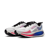 Nike Vomero 18 National Runner's Day Pack Angle 4