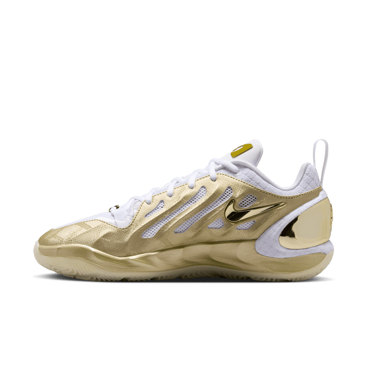 Nike A'Two Gold Standard Angle 0