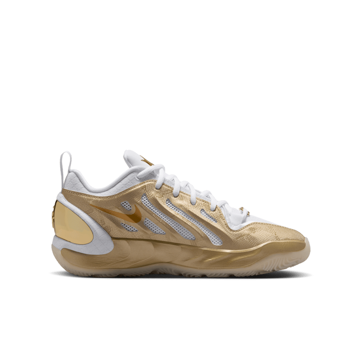 Nike A'Two Gold Standard (GS) Angle 2