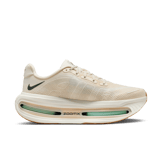 Nike Vomero Premium Pale Ivory Angle 2