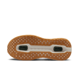 Nike Vomero Premium Pale Ivory Angle 1