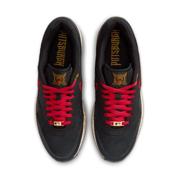 Nike Air Max 1 Pirates City Connect Angle 1