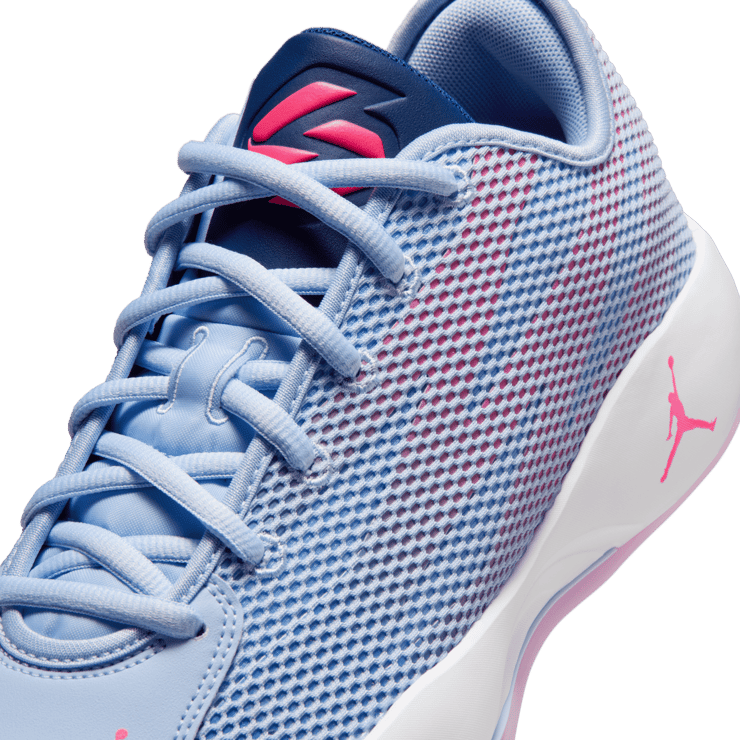 Jordan Luka .77 Familia Angle 6