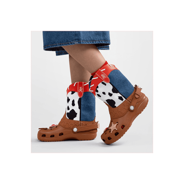 Crocs Jessie Boot Disney Angle 5