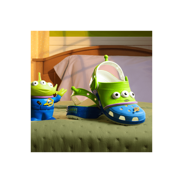 Crocs Classic Clog Disney Toy Story Alien Angle 0
