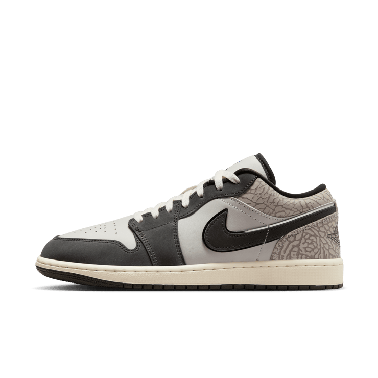 Jordan 1 Low SE Elephent Print Angle 0