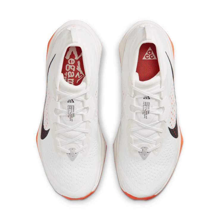 Nike ACG Zegama Summit White Phantom Angle 3