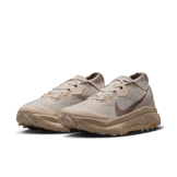 Nike ACG Zegama Cream II Safety Orange Angle 3