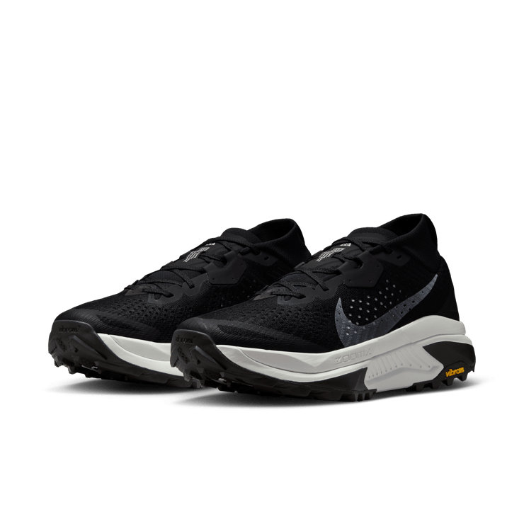 Nike ACG Zegama Black Safety Orange Angle 4