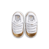 Air Jordan 11 Retro Low Mother's Day (TD) Angle 3