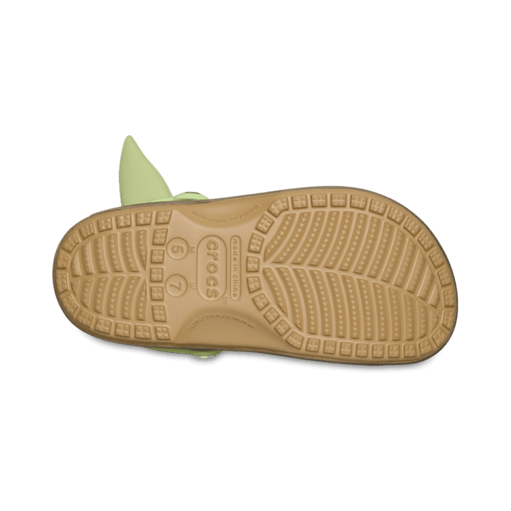Crocs Classic Clog Star Wars Grogu (2026) Angle 2