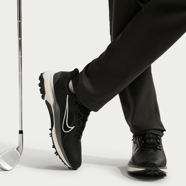 Nike Pegasus 1 Golf Black Sail Angle 9