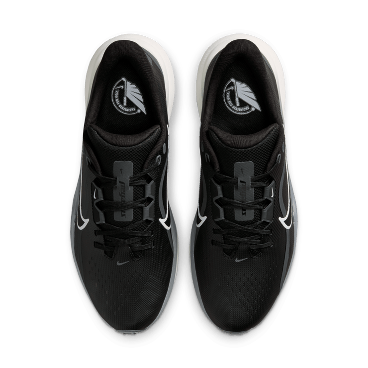 Nike Pegasus 1 Golf Black Sail Angle 3