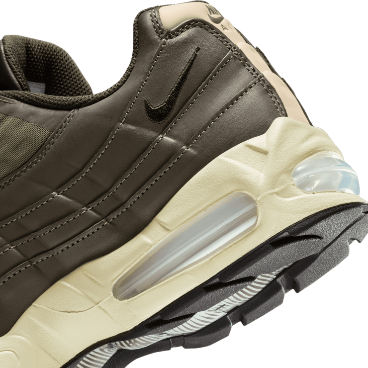 Nike Air Max 95 Zip Medium Olive Angle 7