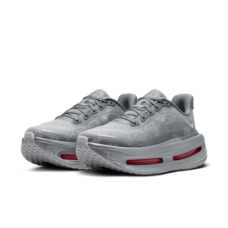 Nike Vomero Premium Fleur De Lis Grey Angle 4