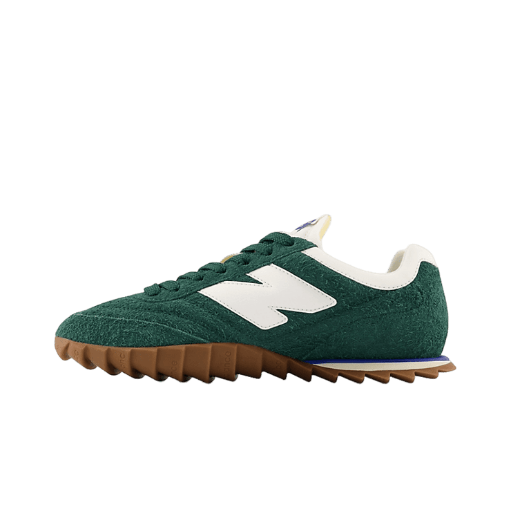 New Balance RC30 Nightwatch Green Angle 0