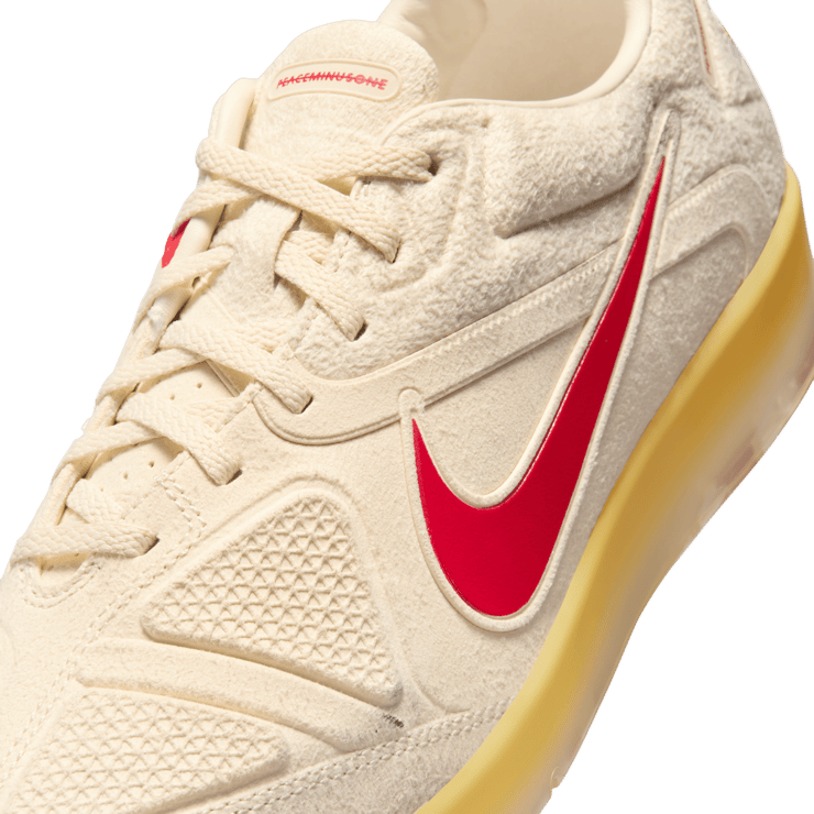 Nike Cryoshot CTR360 Maestri II PEACEMINUSONE Angle 6