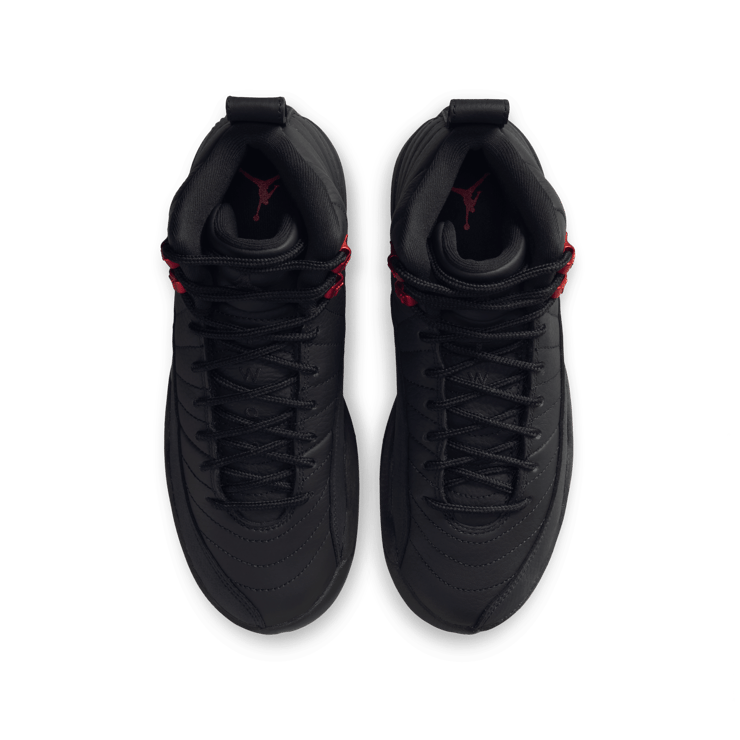 Air Jordan 12 Retro Bloodline (GS) Angle 3