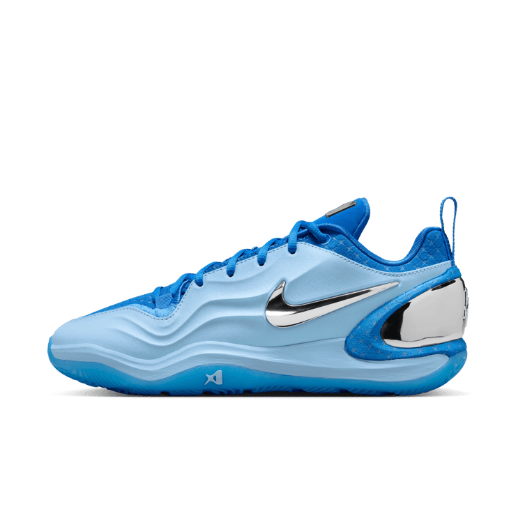 Nike A'Two Still Loading Angle 0