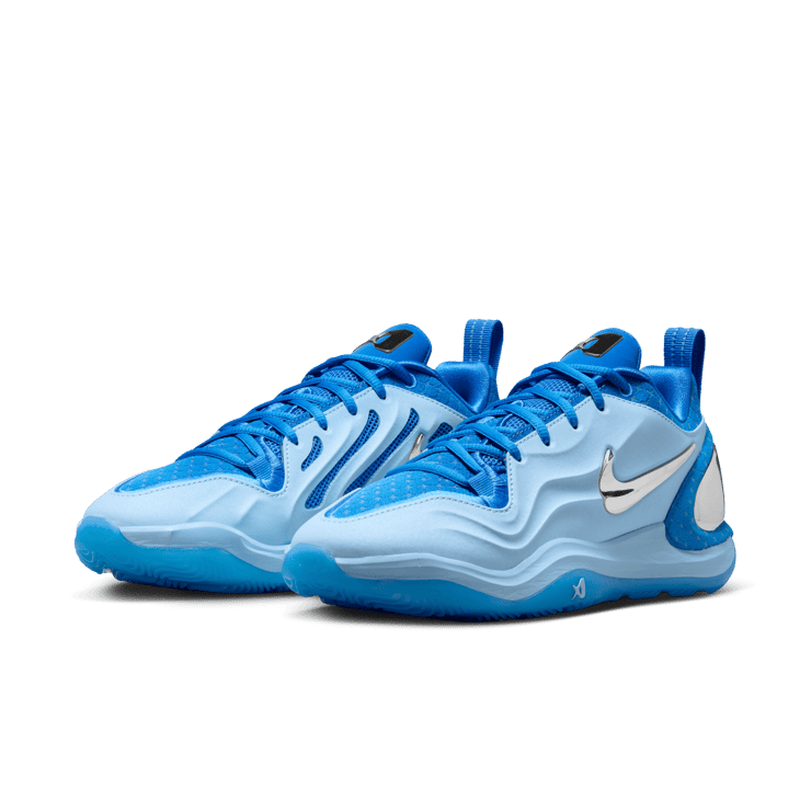 Nike A'Two Still Loading Angle 4