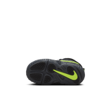 Nike Little Posite Pro Voltage (2026) (TD) Angle 1