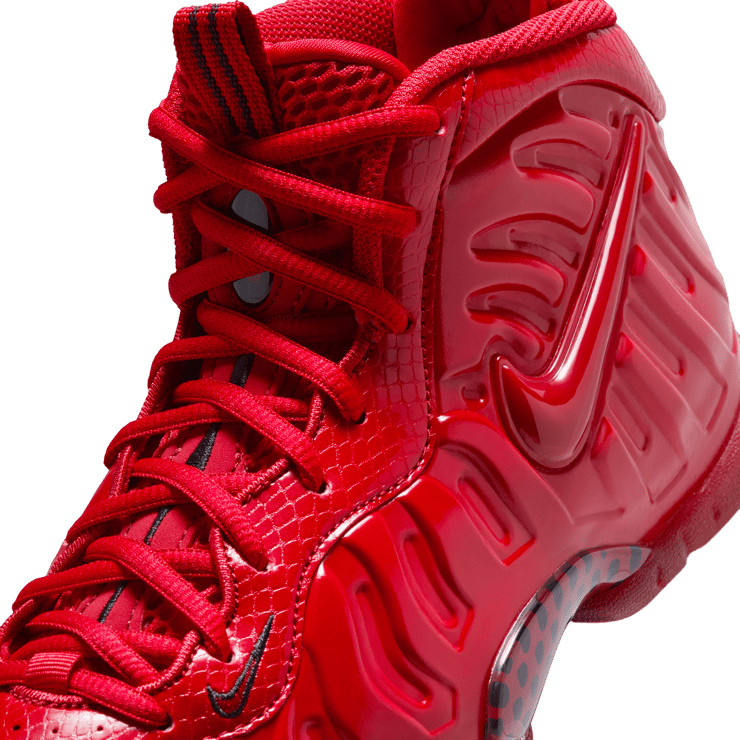 Nike Air Foamposite Pro Gym Red (GS) Angle 6