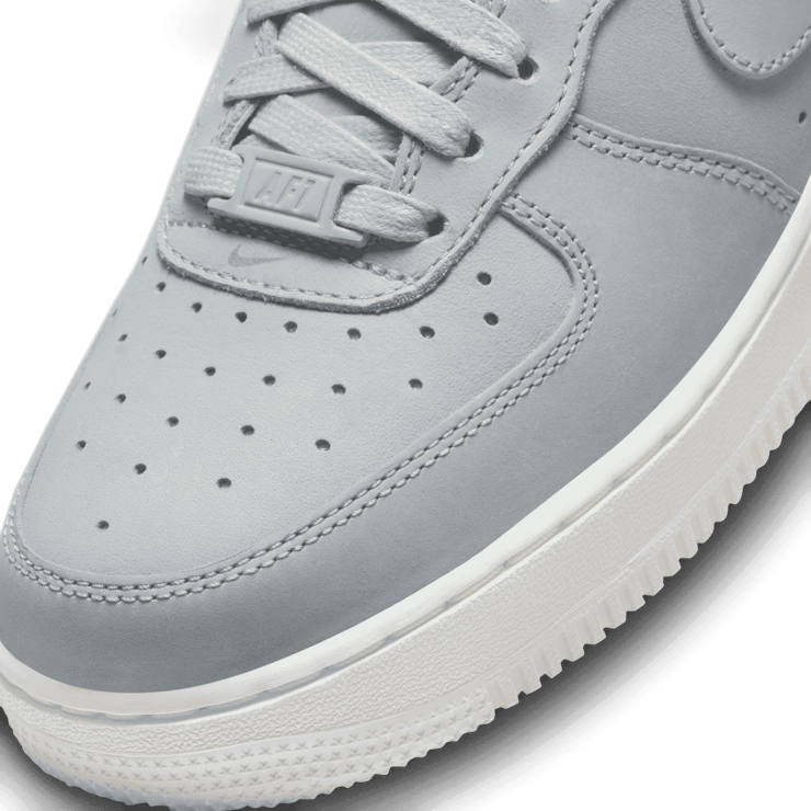 Nike Air Force 1 Low Premium MF Wolf Grey Summit White (W) Angle 4