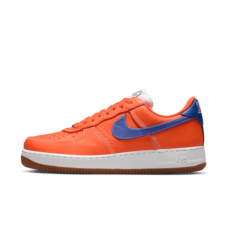 Nike Air Force 1 Low Retro NYC PRM Knicks Angle 0