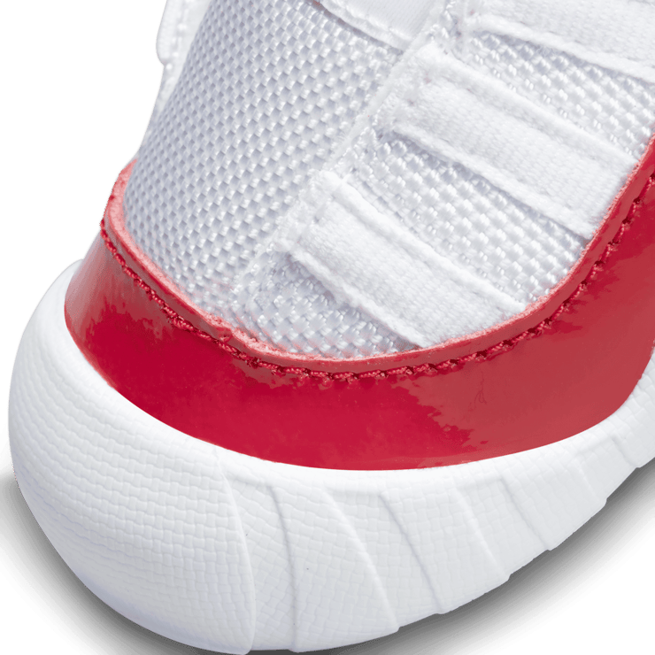 Jordan 11 Cherry (CB) Angle 4