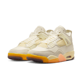 Air Jordan 4 Retro Birds of Paradise (W) Angle 4